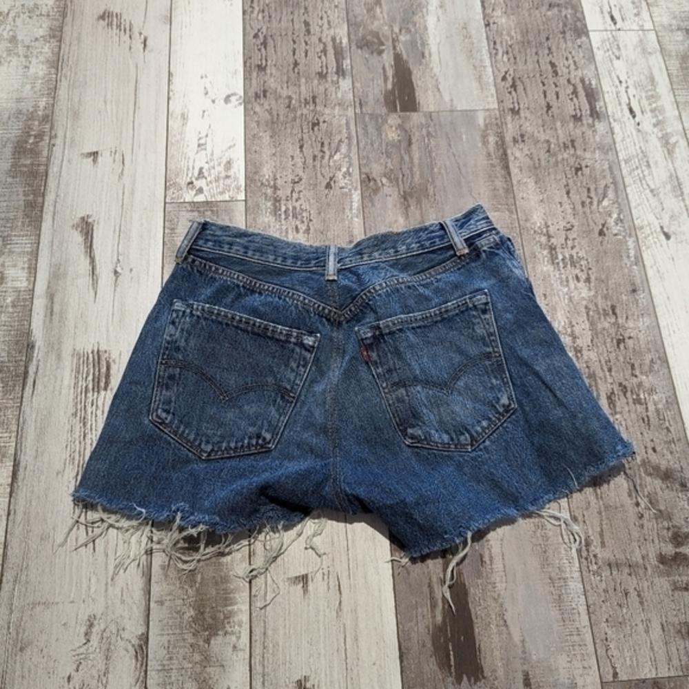 Levi cut off shorts size‎ 34